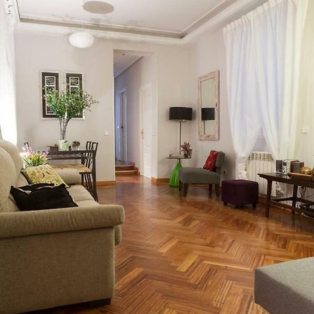 Elegante Piso Junto Al Museo Del Prado Apartment Madrid Exterior foto