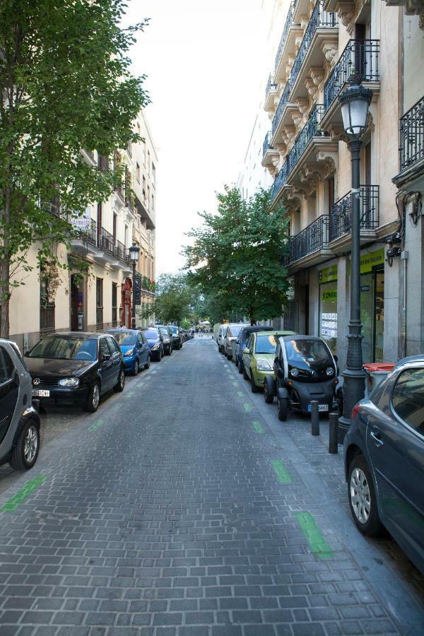 Elegante Piso Junto Al Museo Del Prado Apartment Madrid Exterior foto