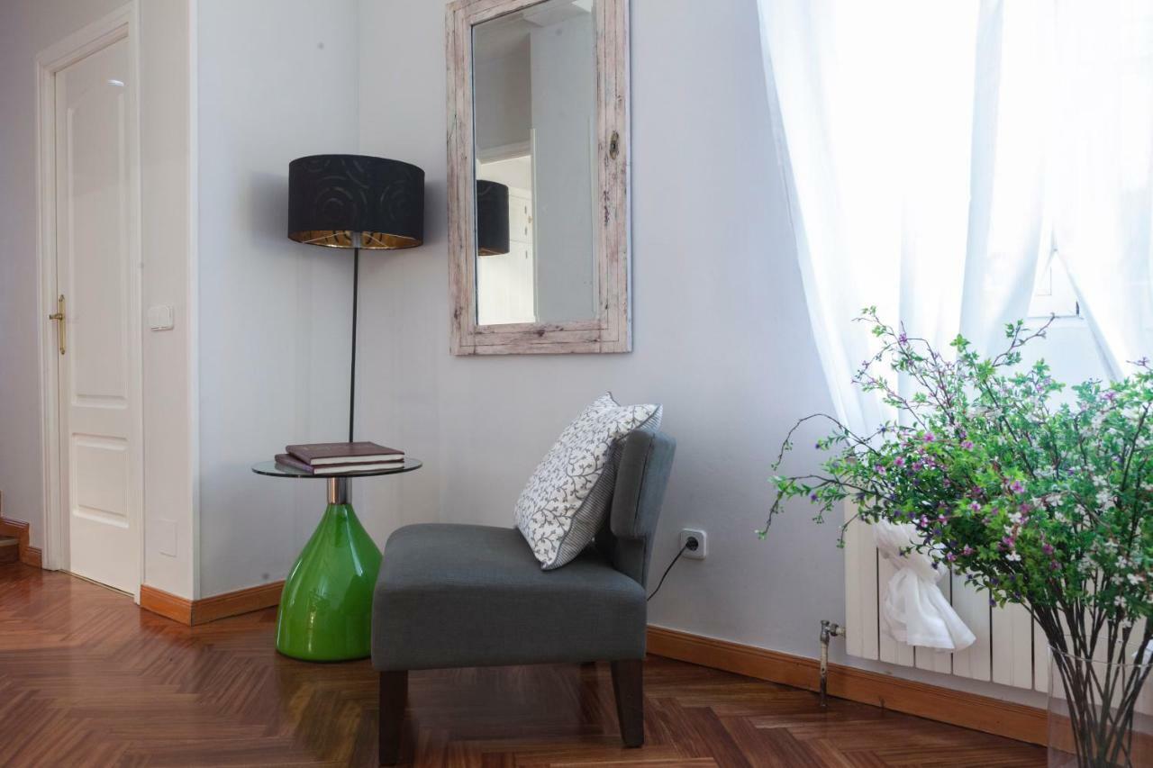Elegante Piso Junto Al Museo Del Prado Apartment Madrid Exterior foto