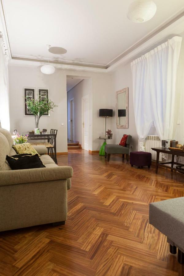 Elegante Piso Junto Al Museo Del Prado Apartment Madrid Exterior foto