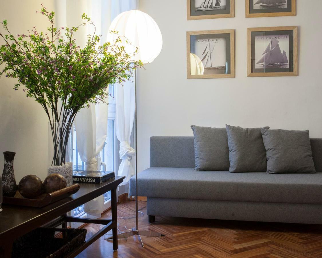 Elegante Piso Junto Al Museo Del Prado Apartment Madrid Exterior foto