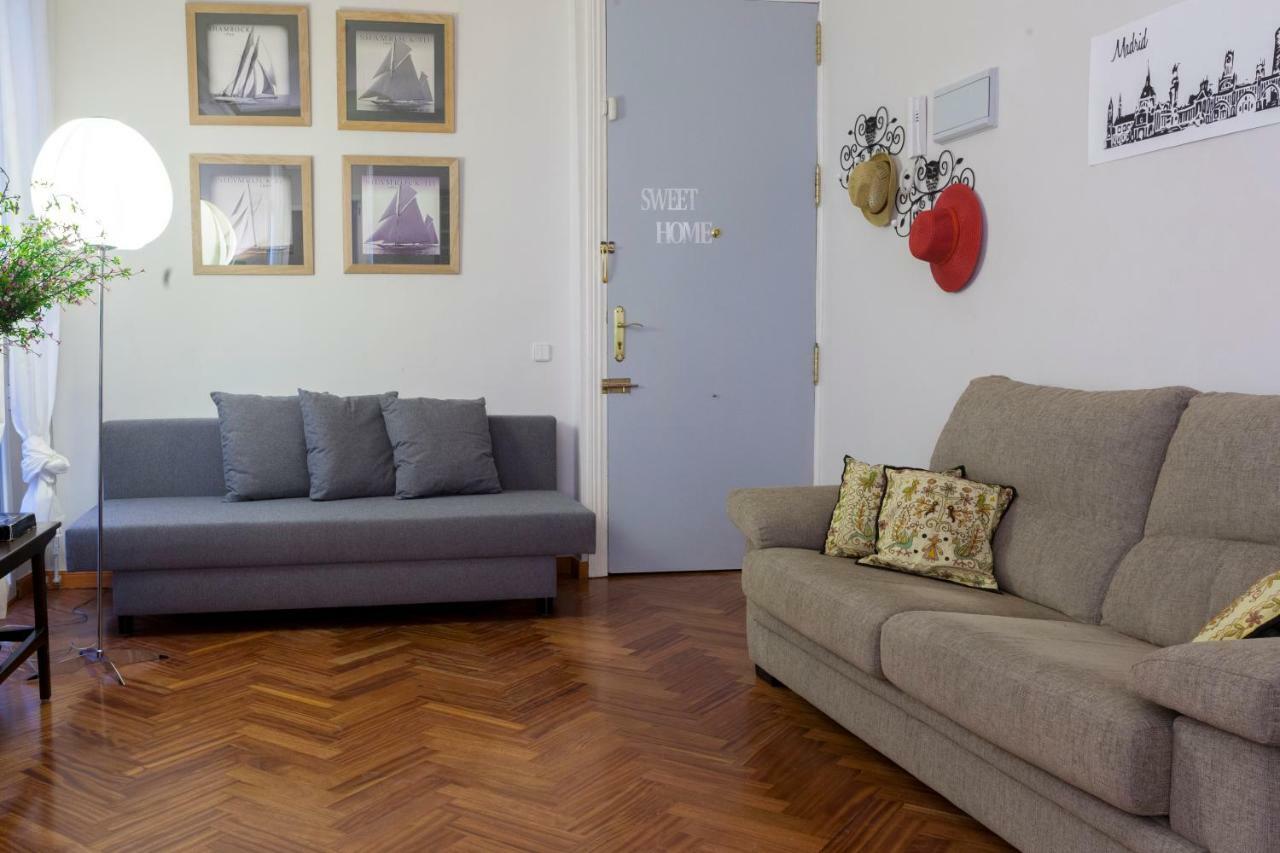Elegante Piso Junto Al Museo Del Prado Apartment Madrid Exterior foto